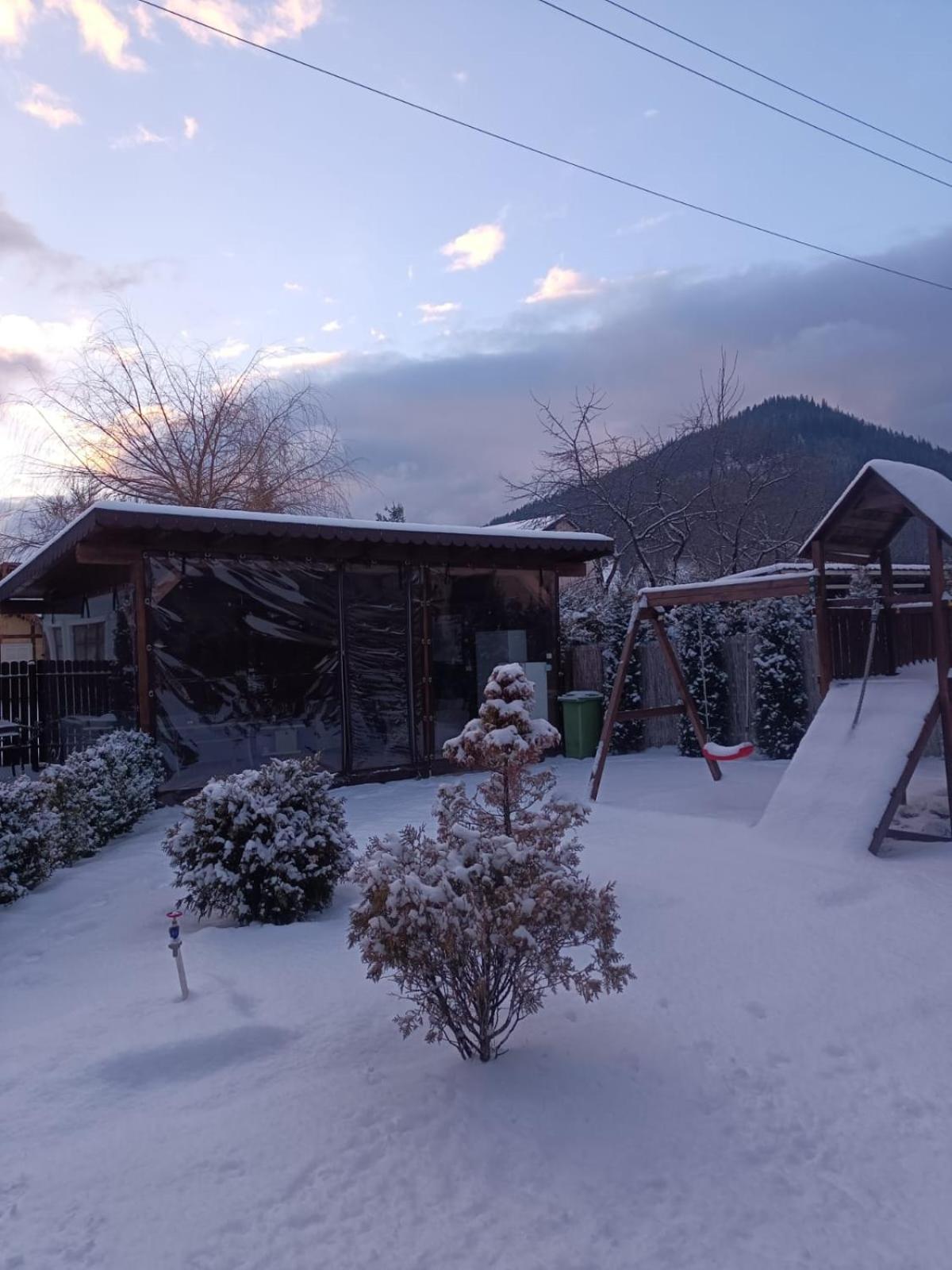 Residence Rooms Bucovina Moldvahosszúmező Kültér fotó