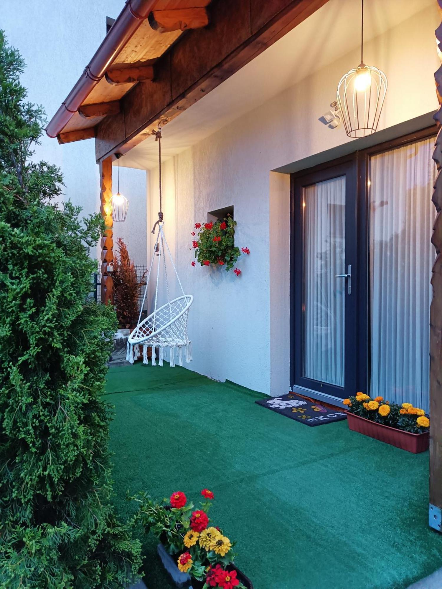 Residence Rooms Bucovina Moldvahosszúmező Kültér fotó